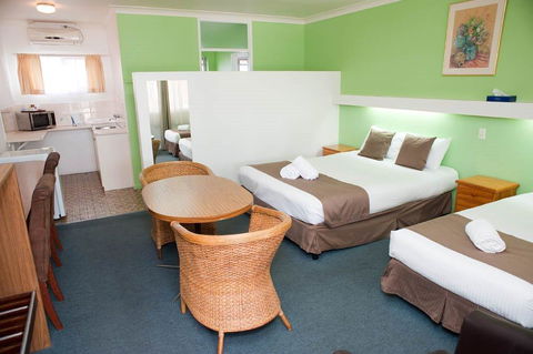 Riviera Motel - Tourism TAS 5