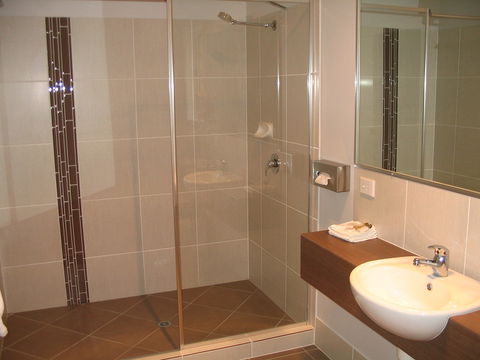 Roma Inland Motor Inn - Hobart Tourism 1