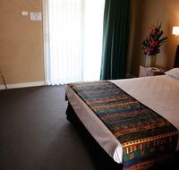 Rose  Crown Lodge