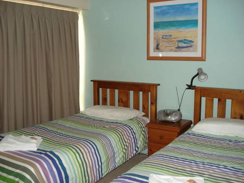 Sandrift Beachfront Apartments - Tourism TAS 2