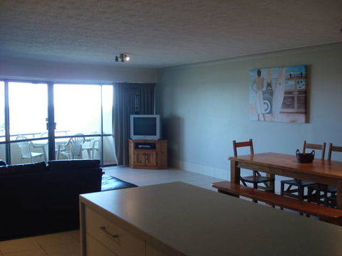 Sandrift Beachfront Apartments - Tourism TAS 6