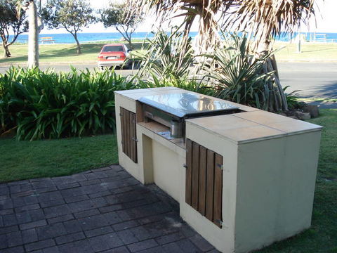 Sandrift Beachfront Apartments - Tourism TAS 7