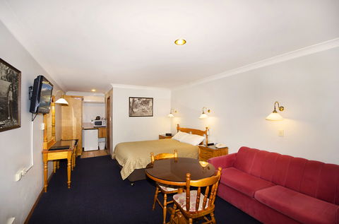 Sandstock Motor Inn - Tourism TAS 1
