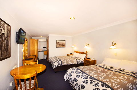 Sandstock Motor Inn - Tourism TAS 2