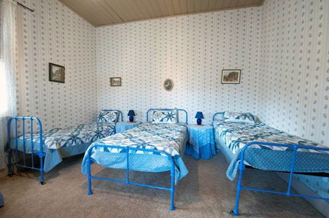 Sarah Jane Cottage - Hobart Tourism 1