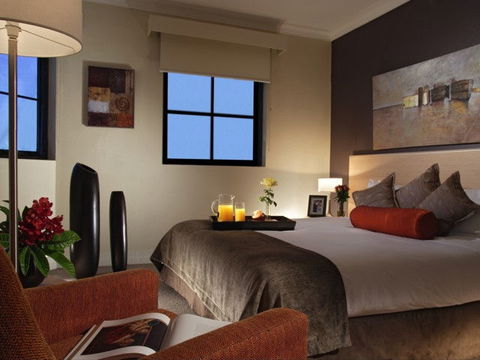 Seasons Harbour Plaza Sydney - Tourism TAS 1