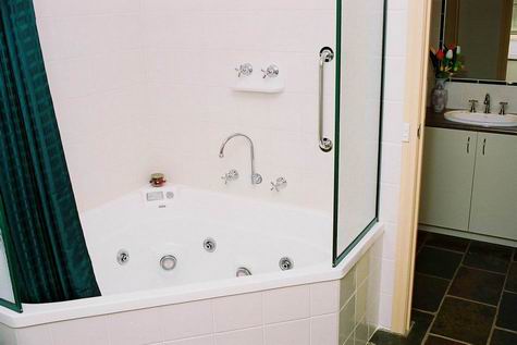 Serena Cottages - Tourism TAS 12