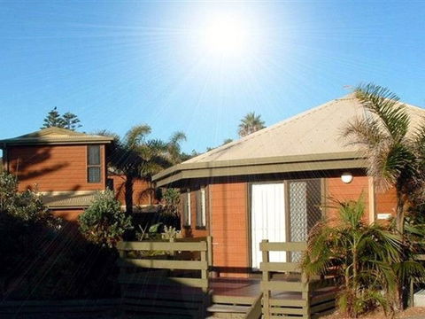 Shelly Beach Cabins - Hobart Tourism 3