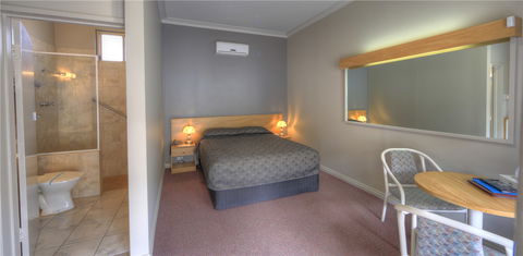 Silver Haven Motor Inn - Tourism TAS 5