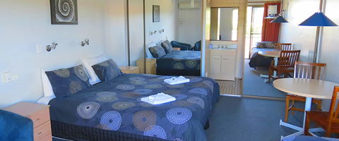 Sisleys Motel - Tourism TAS 1