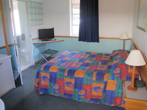Spring Hill Terraces Motel - Hobart Tourism 2