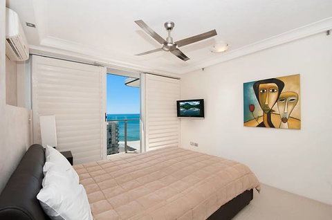 Sunbird Beach Resort - Tourism TAS 9