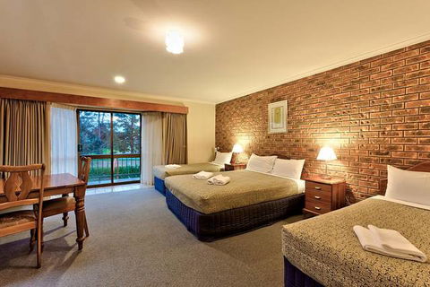 Sundowner Hume Country Motor Inn - Hobart Tourism 0