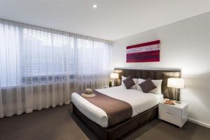 Oaks Lure - Tourism TAS 6