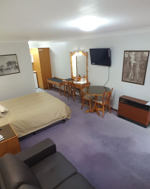 Sandstock Motor Inn - Tourism TAS 3