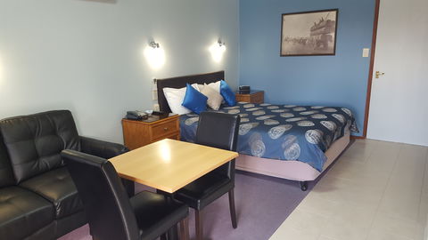 Sandstock Motor Inn - Tourism TAS 5
