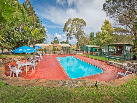 Acclaim Pine Grove Holiday Park - Tourism TAS 8