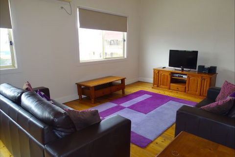 Silver Hill Townhouse - Tourism TAS 4