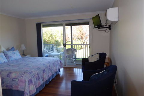 Apollo Bay Bed And Breakfast - Tourism TAS 9