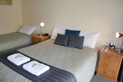 Taree Highway Motor Inn - Hobart Tourism 0