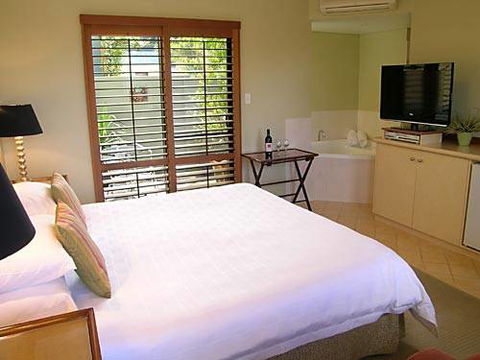 The Beach House At Bayside - Hobart Tourism 4