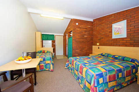 Plains Motor Inn - Tourism TAS 1