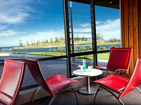 The Sebel Harbourside Kiama - Tourism TAS 1