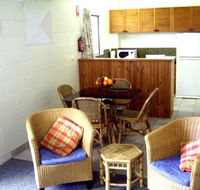 Ti Tree Holiday Apartments - Hobart Tourism
