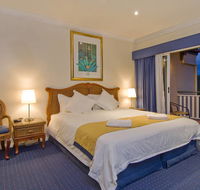 Tinaroo Lake Resort - Holiday Apartments