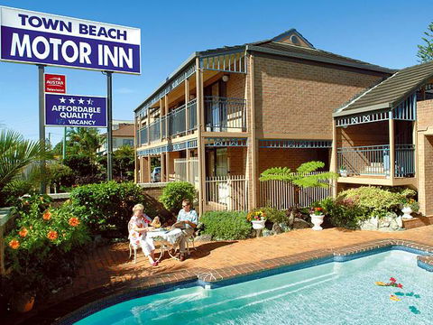 Town Beach Motor Inn - Hobart Tourism 0