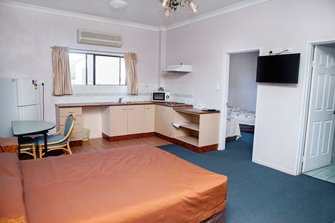 Townview Motel - Hobart Tourism 3