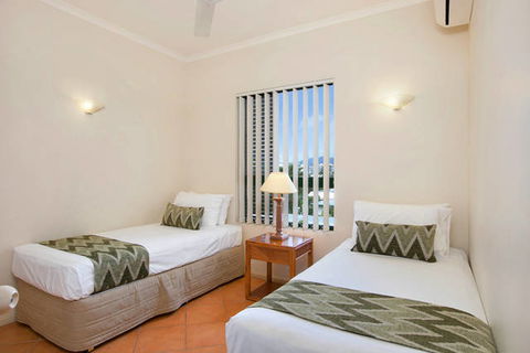 Tropic Towers Apartments - Hobart Tourism 3