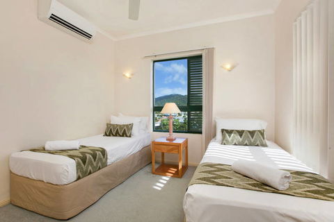 Tropic Towers Apartments - Hobart Tourism 9
