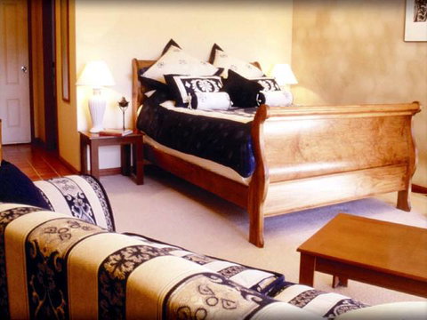 Estate Tuscany - Tourism TAS 1