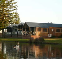 Two Shores Holiday Village - Hobart Tourism