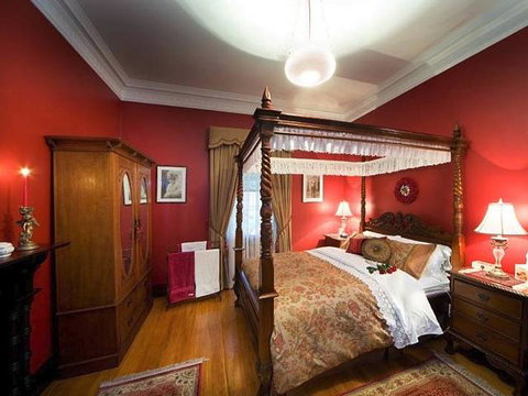 Varenna Luxury Accommodation - Tourism TAS 2