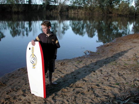 Wagga Wagga Beach Caravan Park - Hobart Tourism 3
