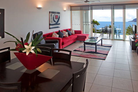 Waters Edge Apartments Cairns - Hobart Tourism 4
