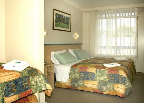 Welcome Inn 277 - Tourism TAS 3