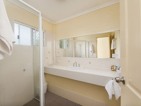 Wollongbar Motel - Tourism TAS 5
