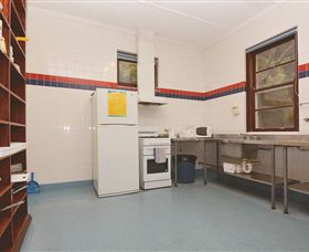 Kingstown Barracks Hostel - Tourism TAS 3