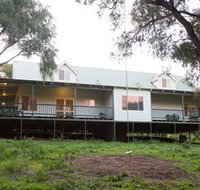 Sea Breeze Chalets - Tourism TAS