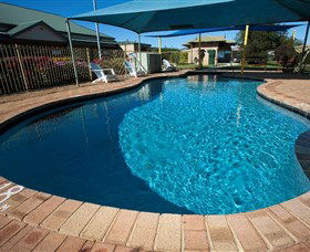 Serpentine Falls Park Home And Tourist Village - Hobart Tourism 3
