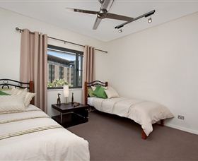 Absolute Waterfront Rainforest Apartment - Hobart Tourism 7