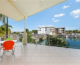 Bay View Luxury Waterfront Villa - Hobart Tourism 7