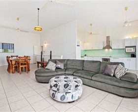 Beach View Holiday Villa - Hobart Tourism 2