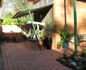 Molliejay Bed And Breakfast - Hobart Tourism 3