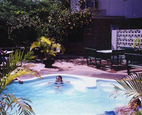 Palm Court Kookaburra Backpackers - Hobart Tourism 2