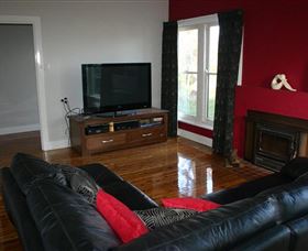 Banksia Cottage - Hobart Tourism 3