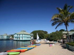 Novotel Twin Waters Resort - Tourism TAS 1